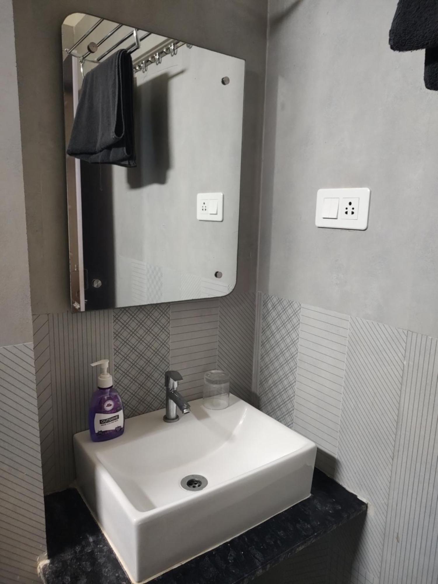 Hostel Tavasmi Puri Zewnętrze zdjęcie