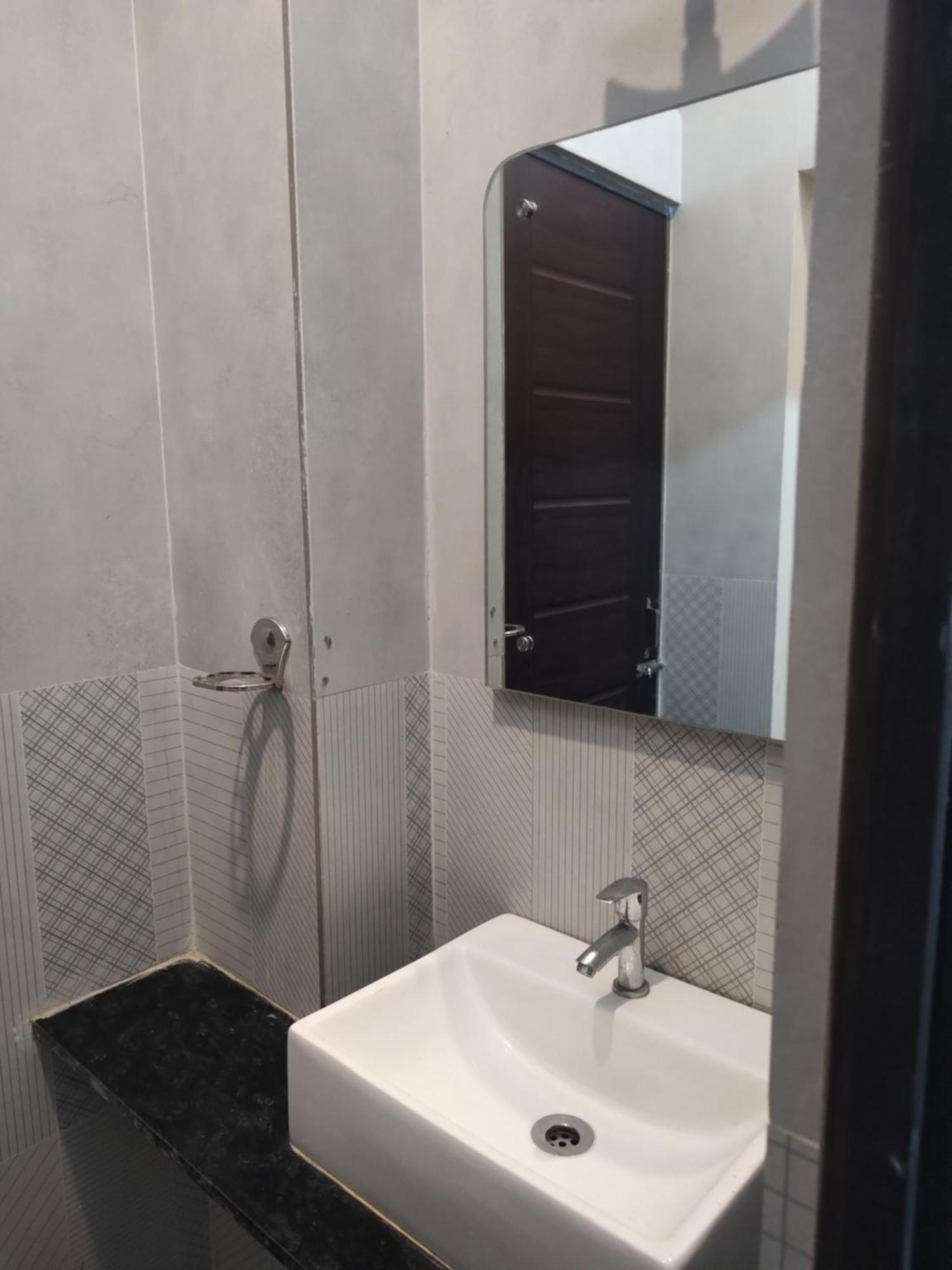 Hostel Tavasmi Puri Zewnętrze zdjęcie