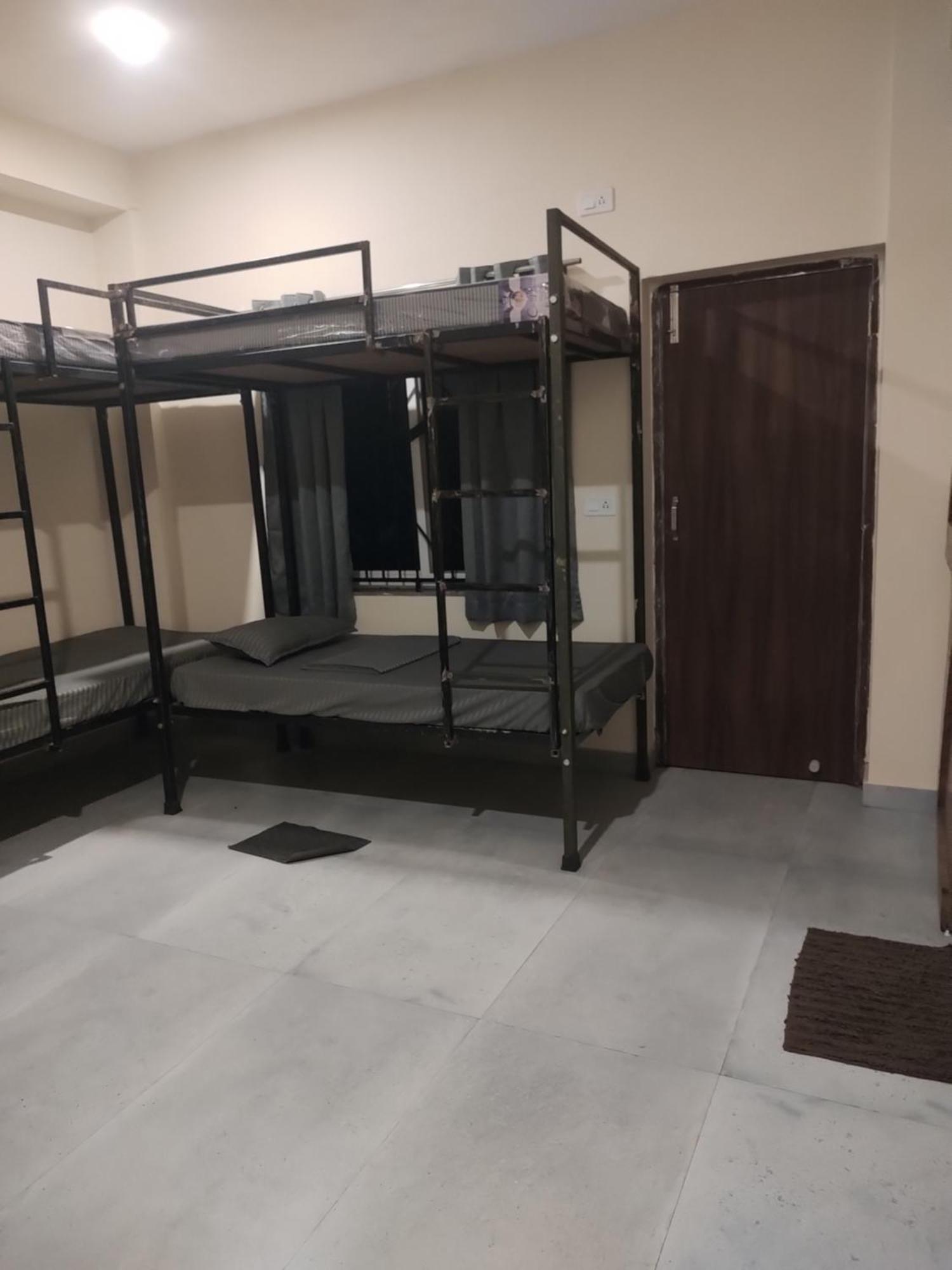 Hostel Tavasmi Puri Zewnętrze zdjęcie