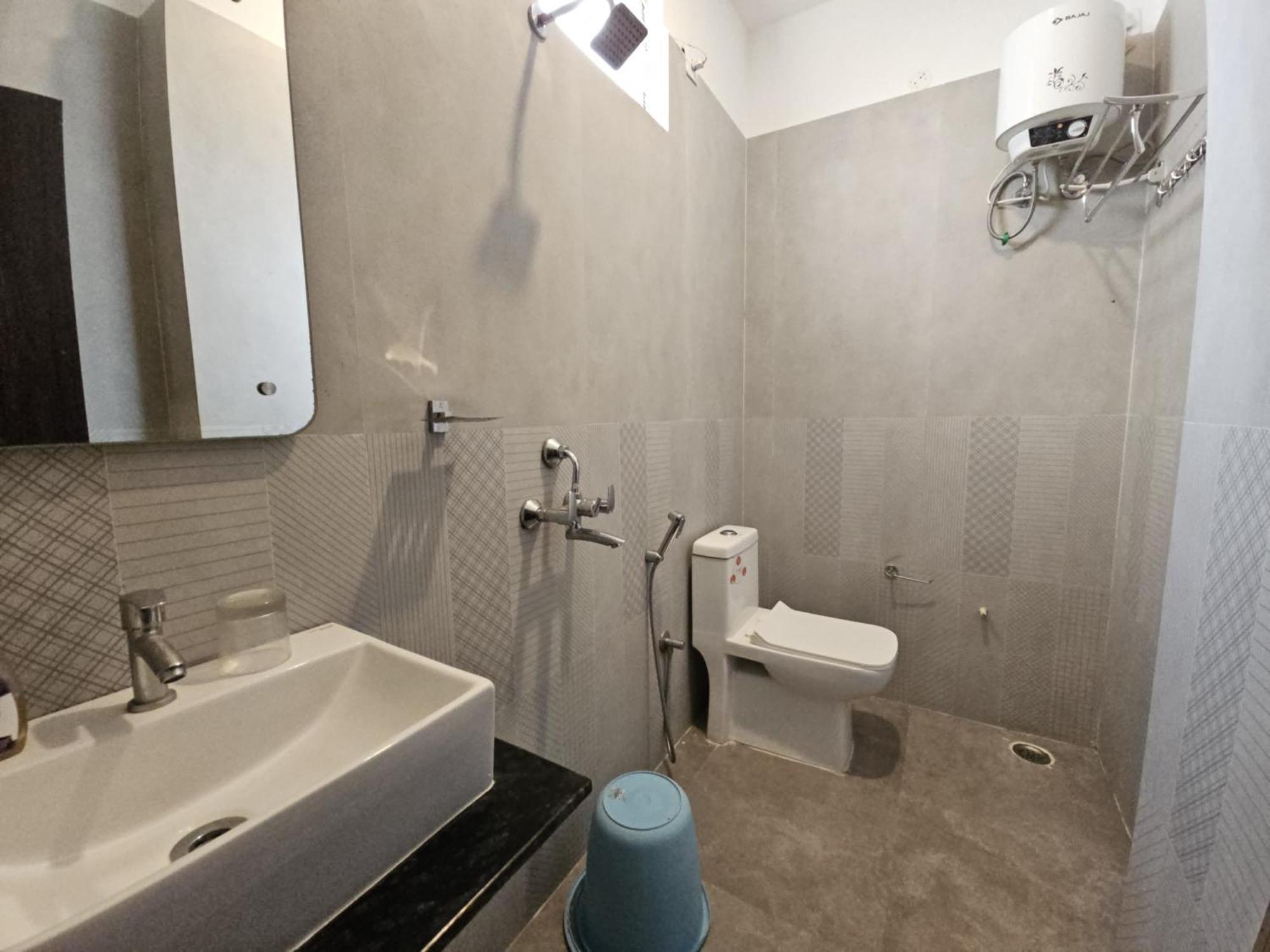 Hostel Tavasmi Puri Zewnętrze zdjęcie